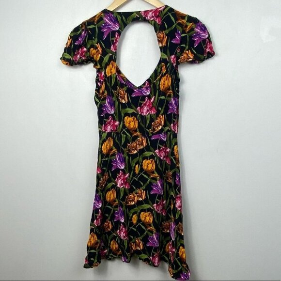 Topshop Tulip Print Tea Dress Open Back Mini Size 4 Floral Flutter Sleeve Boho - Picture 7 of 11